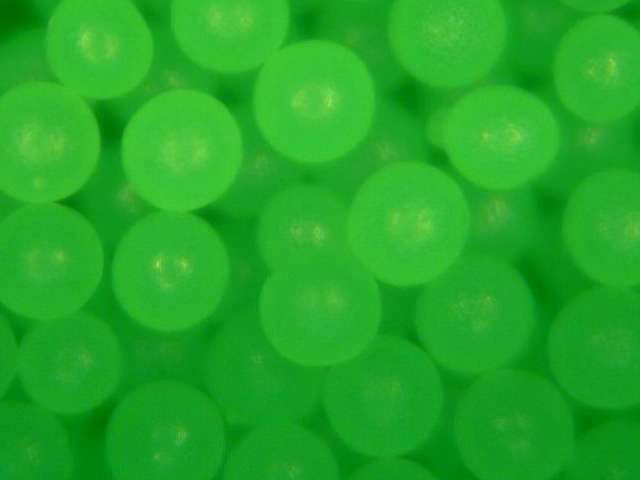 Fluorescent Green Polyethylene Microspheres Bright Green Polymer Beads Density 1.00g/cc - Neurtrally Buyoant for Aqueous Solutions